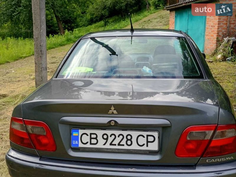 Mitsubishi Carisma 2003