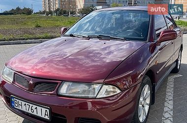 Седан Mitsubishi Carisma 1998 в Черноморске