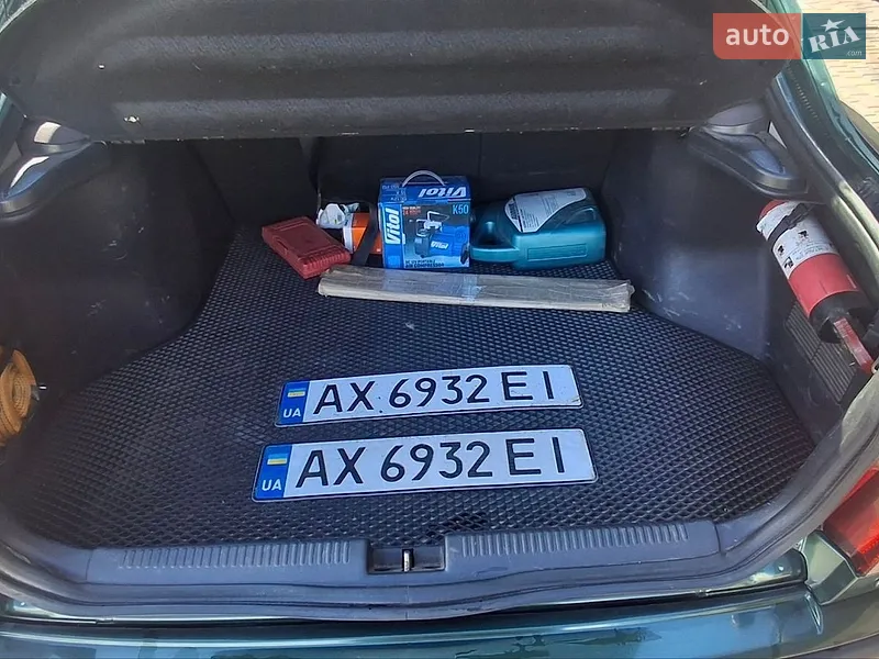 Mitsubishi Carisma 2000 VIN XMCLNDA2AYF018052 фото оголошення 7 з 42