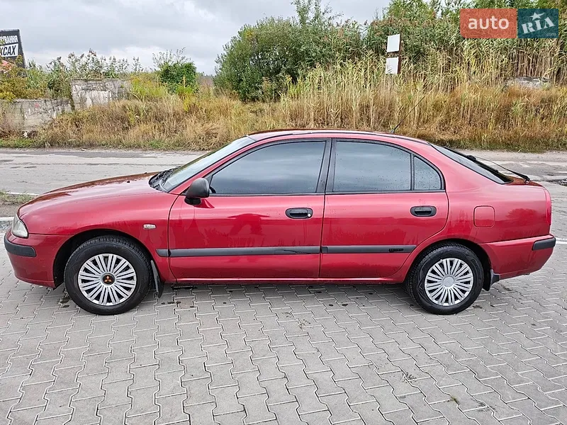 Mitsubishi Carisma