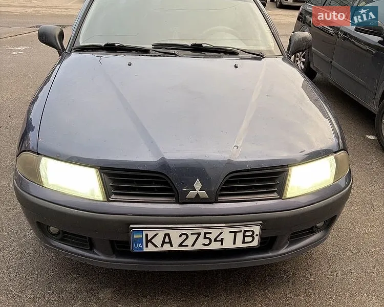 Mitsubishi Carisma