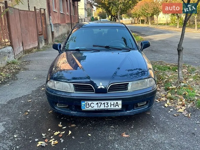 Mitsubishi Carisma