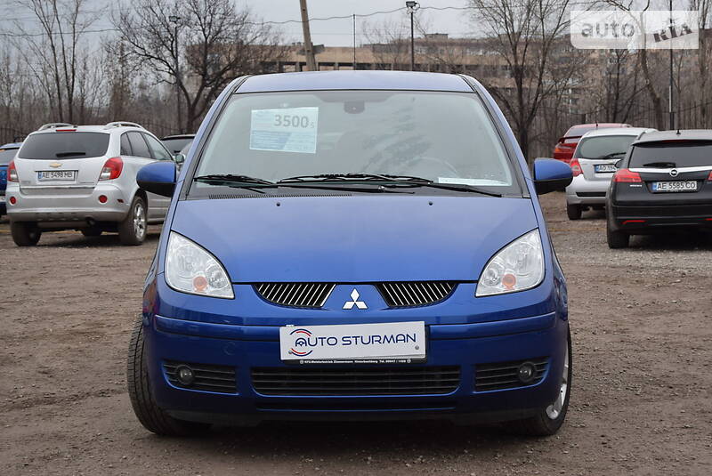Хэтчбек Mitsubishi Colt 2007 в 