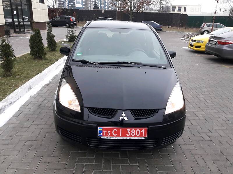 Мінівен Mitsubishi Colt 2006 в Луцьку