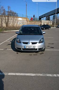 Хэтчбек Mitsubishi Colt 2008 в Бердянске