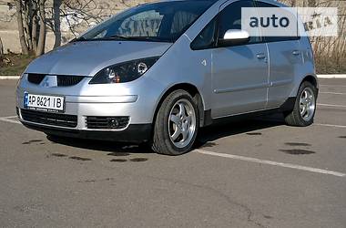 Хэтчбек Mitsubishi Colt 2008 в Бердянске