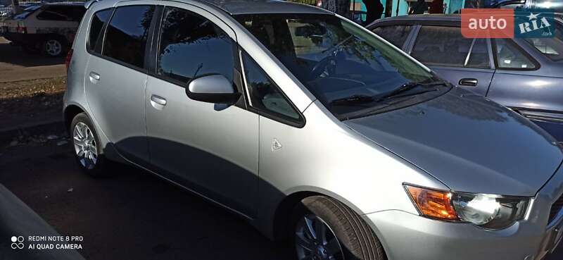 Хэтчбек Mitsubishi Colt 2011 в Кривом Роге