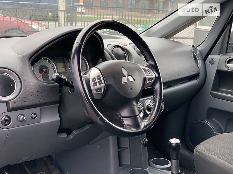 Хэтчбек Mitsubishi Colt 2010 в Тернополе