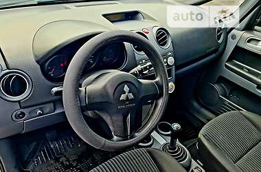 Хэтчбек Mitsubishi Colt 2007 в 