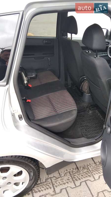 Хэтчбек Mitsubishi Colt 2007 в Житомире