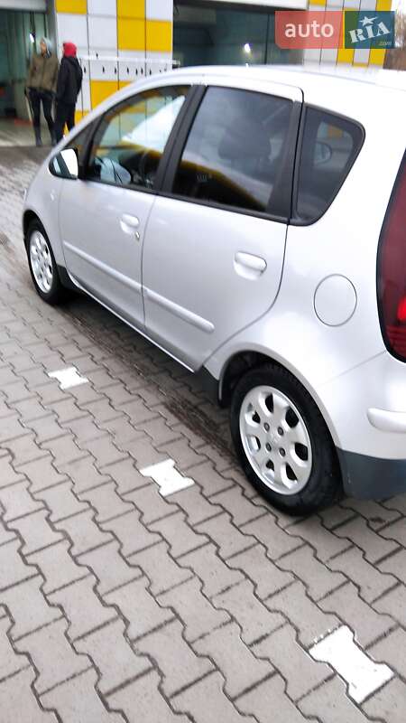 Хэтчбек Mitsubishi Colt 2007 в Житомире