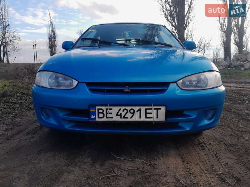 Хэтчбек Mitsubishi Colt 1998 в Николаеве