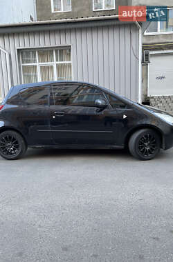 Хэтчбек Mitsubishi Colt 2007 в 