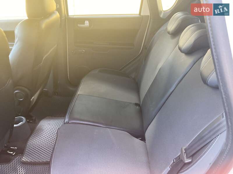 Хетчбек Mitsubishi Colt 2010 в Кам'янець-Подільському