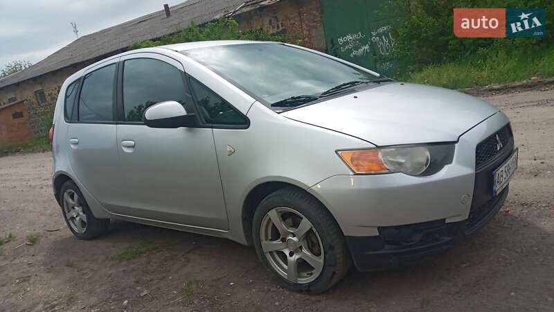 Хэтчбек Mitsubishi Colt 2009 в Жмеринке