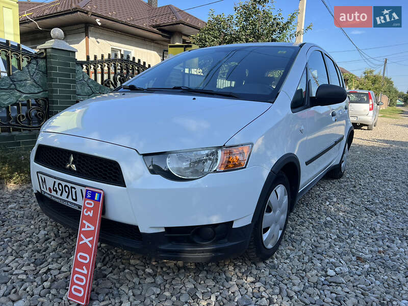 Хэтчбек Mitsubishi Colt 2010 в Черновцах фото 2 Хэтчбек Mitsubishi Colt 2010 в Черновцах