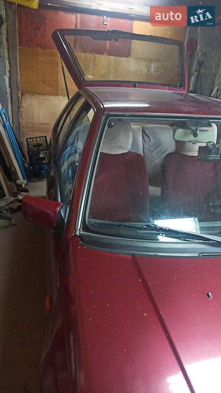 Хэтчбек Mitsubishi Colt 1987 в Коростышеве