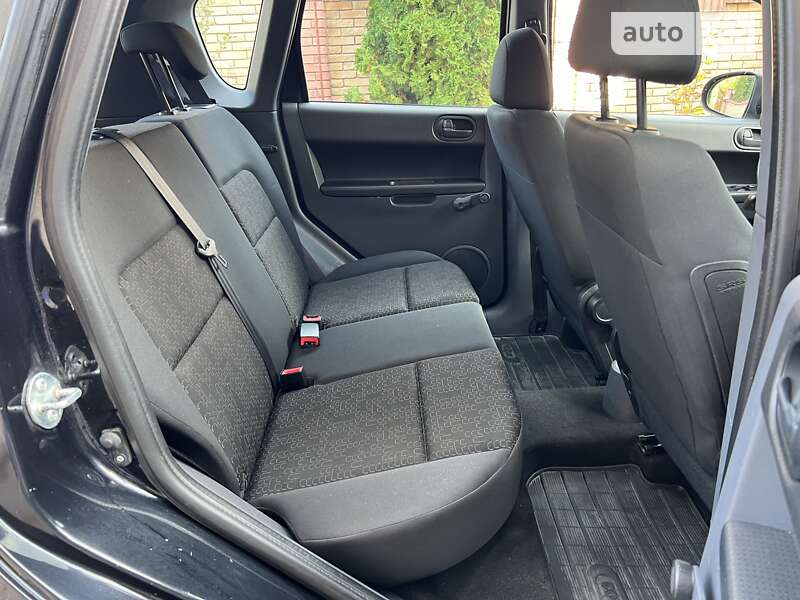 Хетчбек Mitsubishi Colt 2009 в Чернівцях