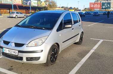 Хетчбек Mitsubishi Colt 2005 в 