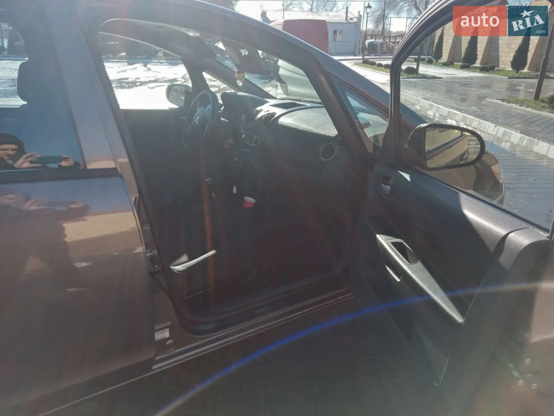 2011 Mitsubishi Colt - мініатюра 11
