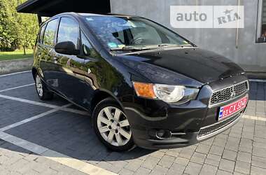 Хэтчбек Mitsubishi Colt 2011 в Черновцах