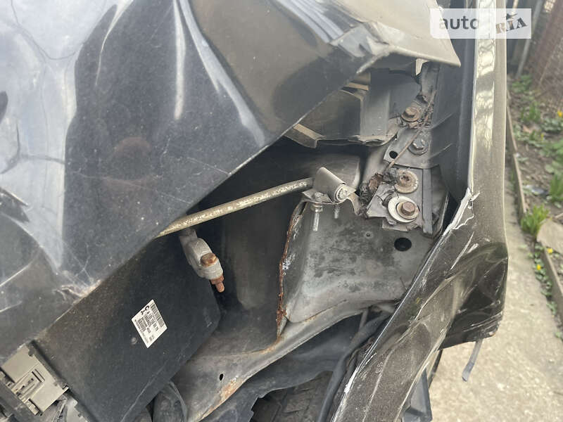 Хэтчбек Mitsubishi Colt 2006 в Запорожье