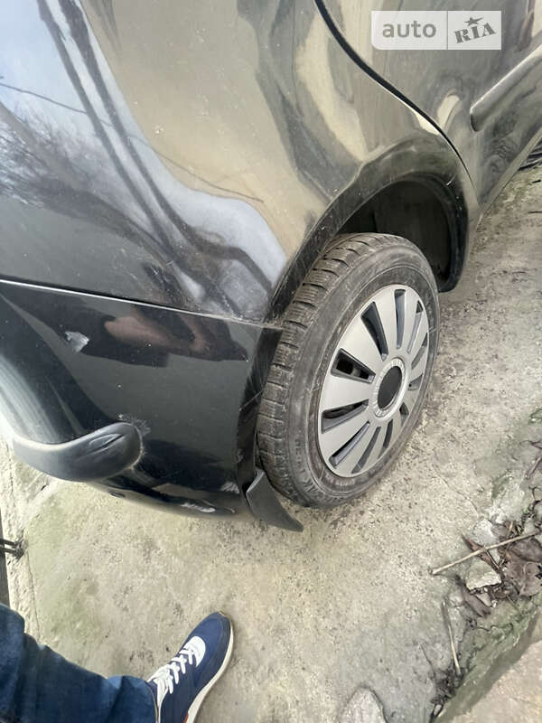 Хэтчбек Mitsubishi Colt 2006 в Запорожье