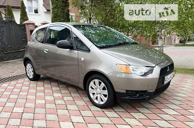 Хэтчбек Mitsubishi Colt 2009 в Черновцах