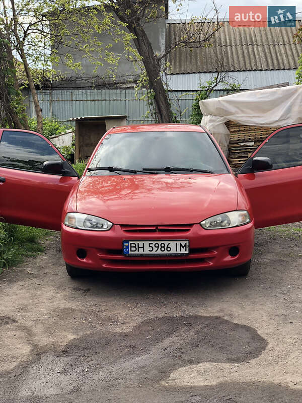 Хетчбек Mitsubishi Colt 2000 в Одесі