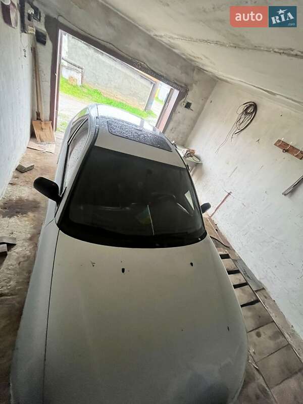 Хетчбек Mitsubishi Colt 1996 в Коростені фото 5 Хетчбек Mitsubishi Colt 1996 в Коростені