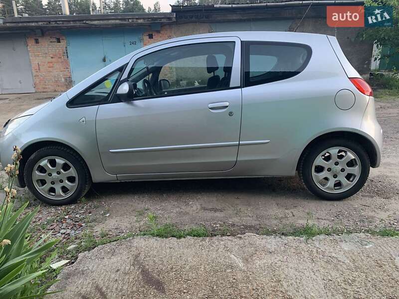 Хэтчбек Mitsubishi Colt 2005 в Чернигове фото 5 Хэтчбек Mitsubishi Colt 2005 в Чернигове
