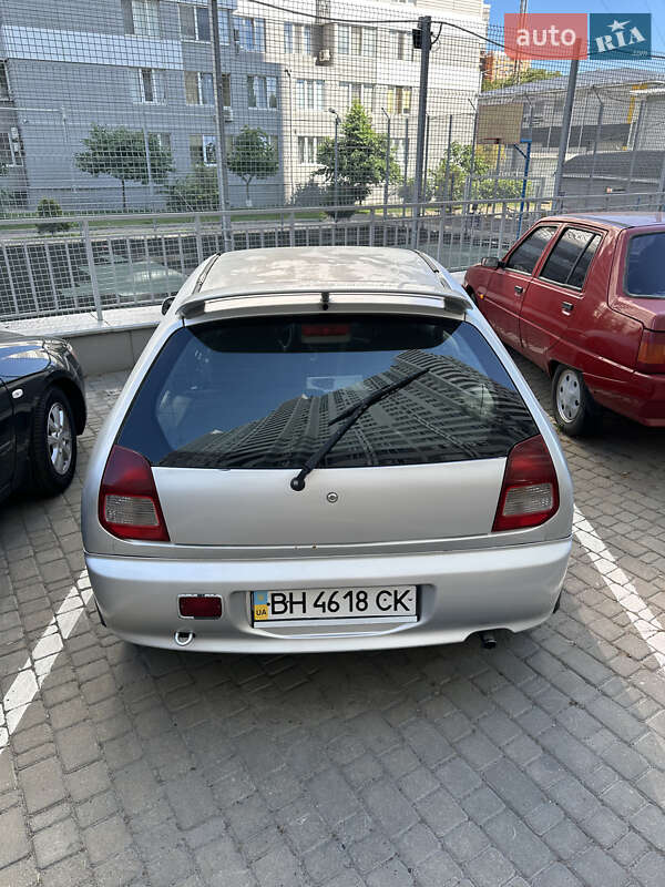 Хэтчбек Mitsubishi Colt 2002 в Одессе