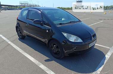 Хэтчбек Mitsubishi Colt 2007 в Киеве