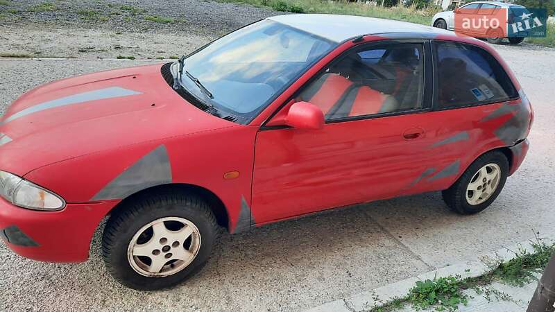 Хэтчбек Mitsubishi Colt 1992 в Ватутино