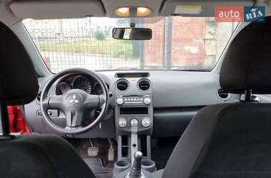 Хетчбек Mitsubishi Colt 2008 в 