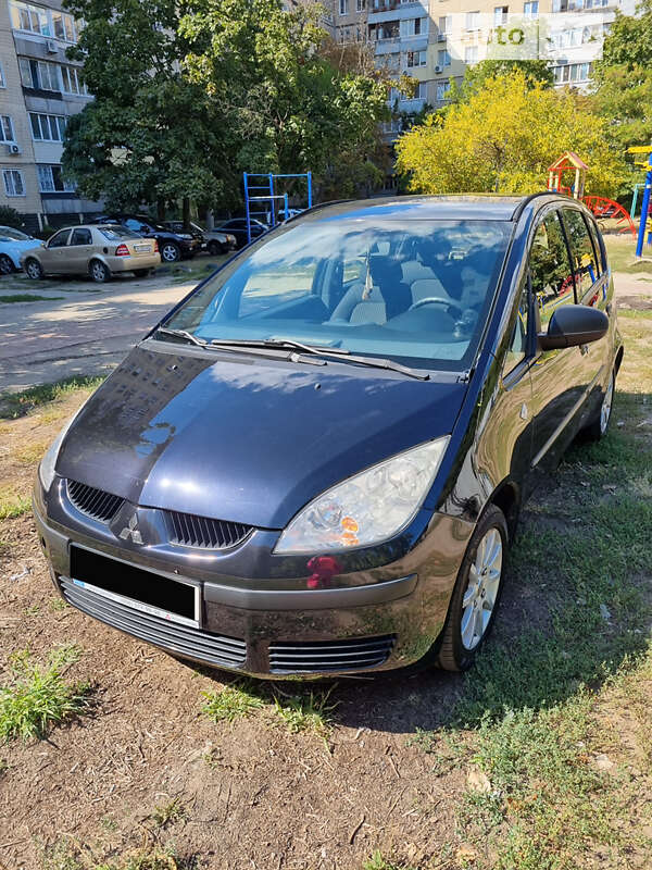Хэтчбек Mitsubishi Colt 2008 в Днепре