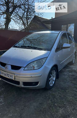 Хэтчбек Mitsubishi Colt 2006 в Житомире