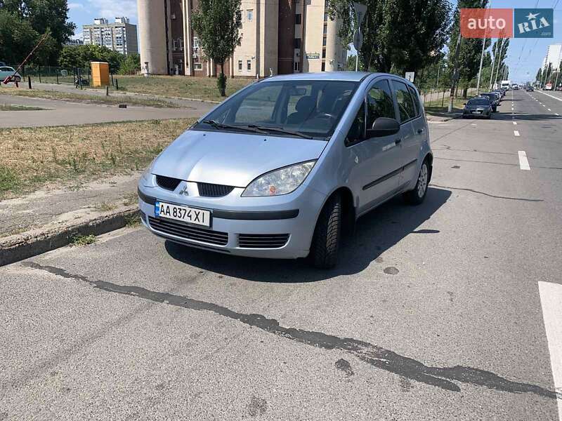 Mitsubishi Colt 2008