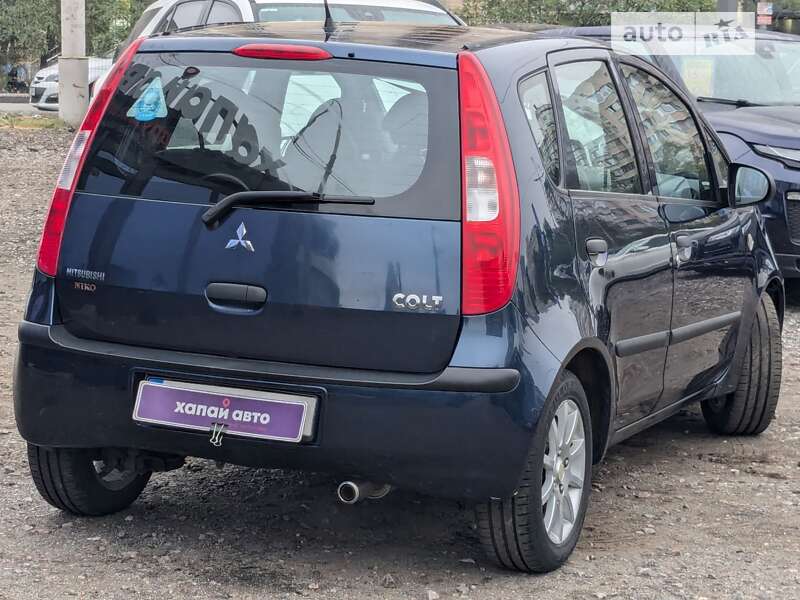 Хэтчбек Mitsubishi Colt 2008 в Киеве