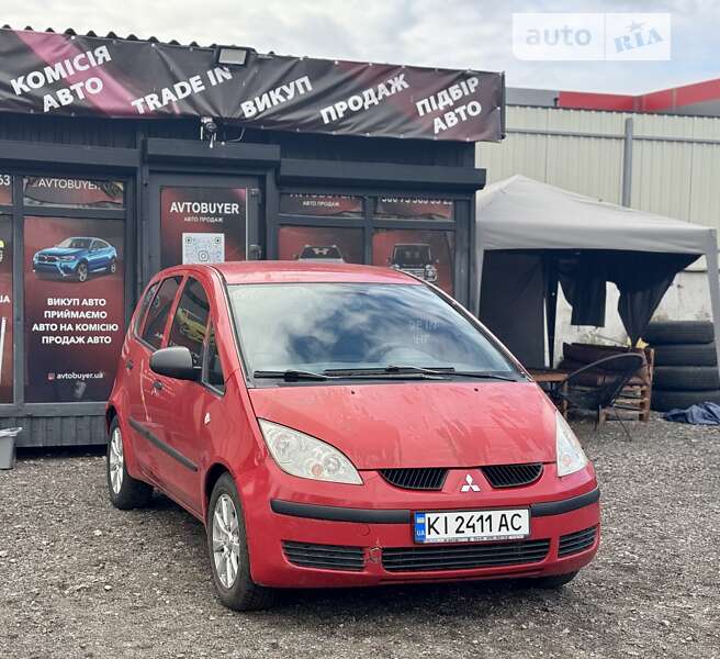 Хэтчбек Mitsubishi Colt 2006 в Киеве
