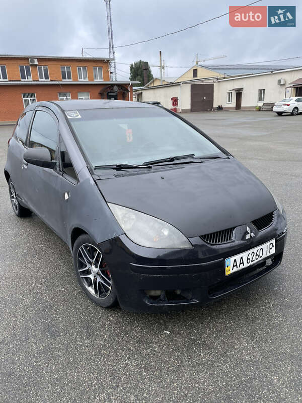 Хетчбек Mitsubishi Colt 2005 в 