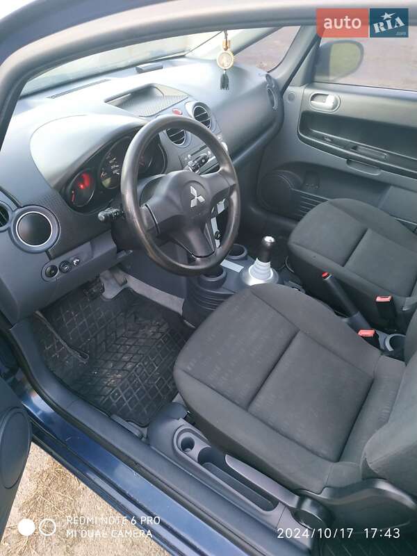 Хетчбек Mitsubishi Colt 2007 в Рівному фото 7 Хетчбек Mitsubishi Colt 2007 в Рівному