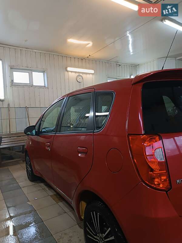 Хэтчбек Mitsubishi Colt 2009 в Дружковке