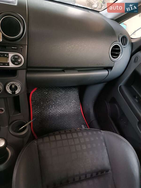 Хэтчбек Mitsubishi Colt 2009 в Дружковке