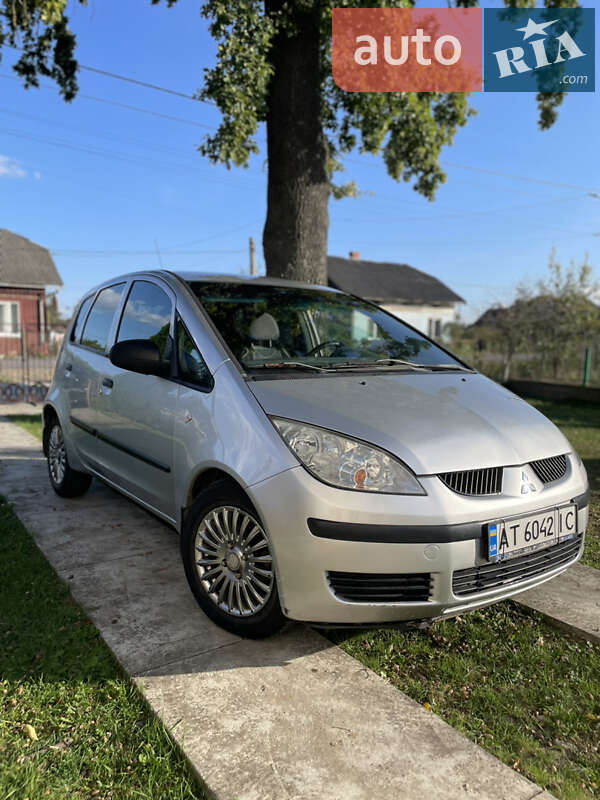 Хэтчбек Mitsubishi Colt 2006 в Долине