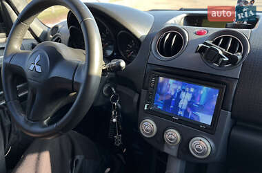 Хэтчбек Mitsubishi Colt 2008 в 