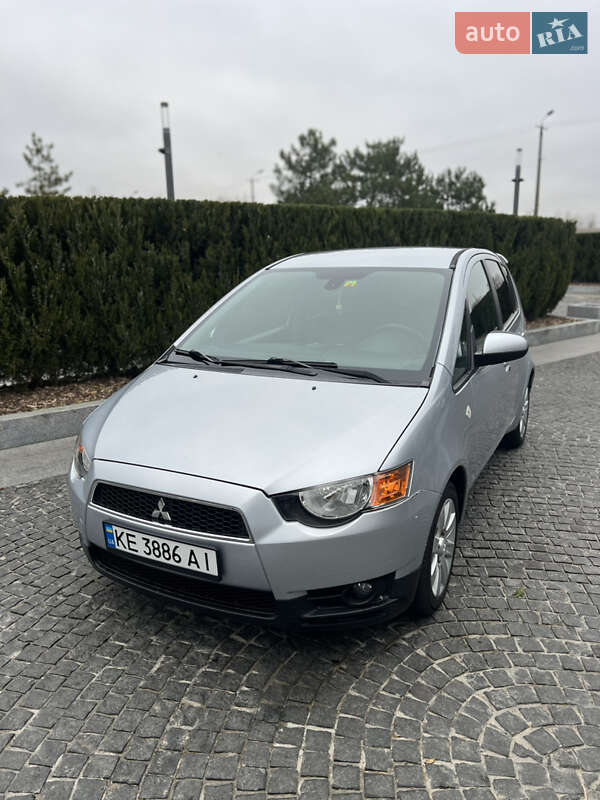 Mitsubishi Colt 2011