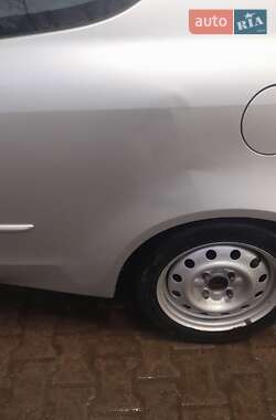 Хэтчбек Mitsubishi Colt 2006 в 