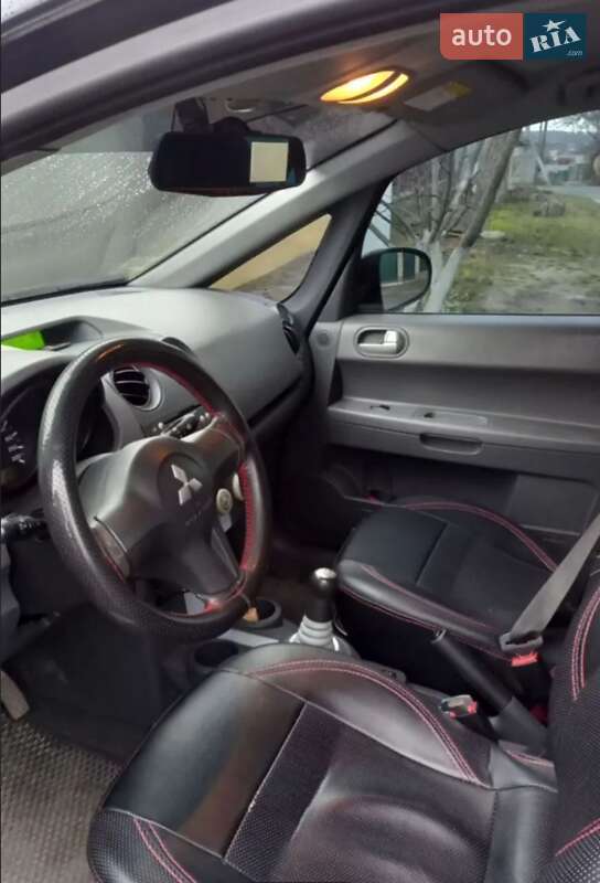 Хэтчбек Mitsubishi Colt 2008 в Ильинцах