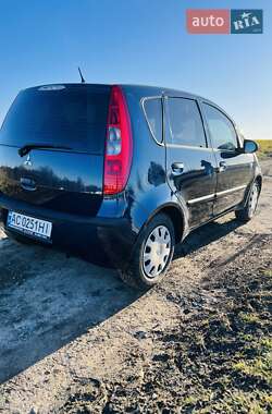 Хэтчбек Mitsubishi Colt 2004 в 